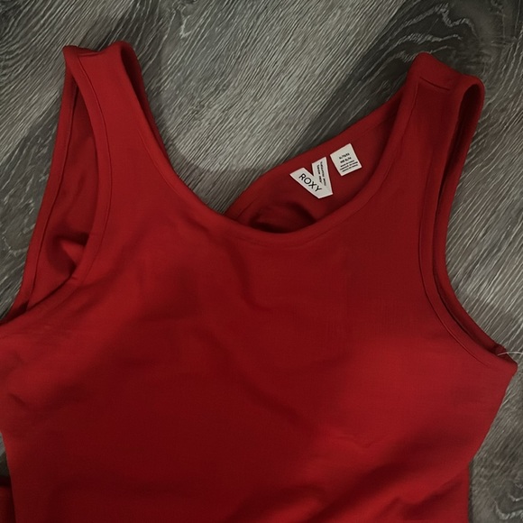 Brand new roxy cut out dress! Still has tags! - Picture 3 of 4